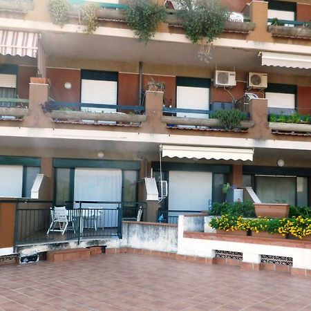 Pietre Nere Aparthotel Giardini Naxos Exterior photo