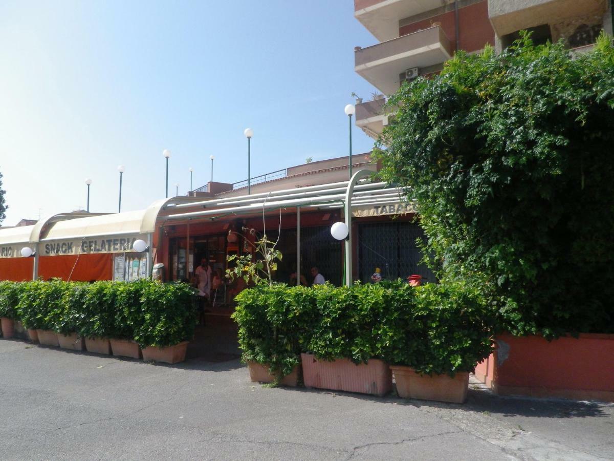Pietre Nere Aparthotel Giardini Naxos Exterior photo